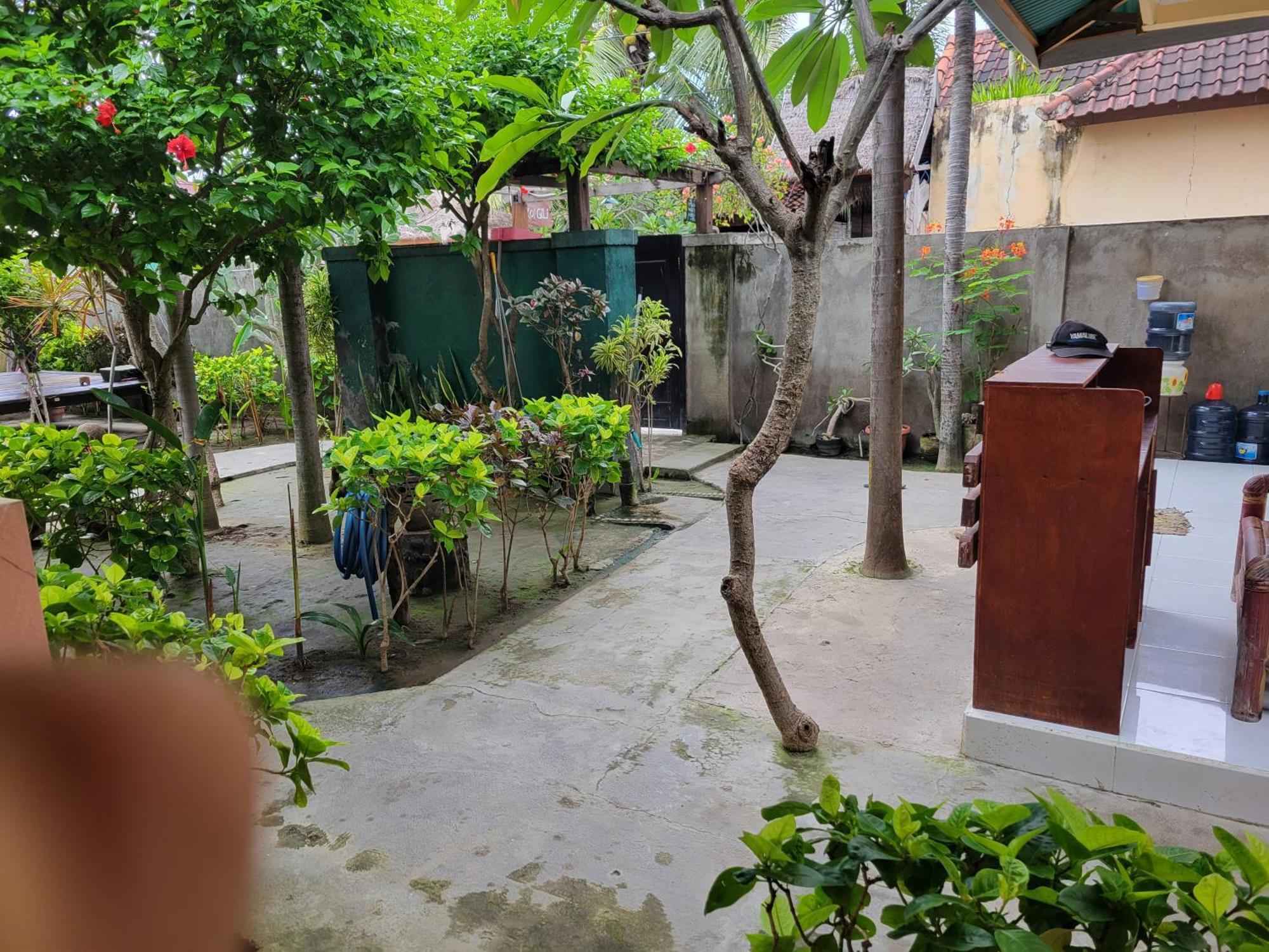 Koi Gili Guest House Gili Trawangan Kültér fotó